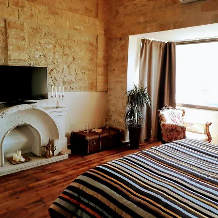 Karavella Vintage Apartment