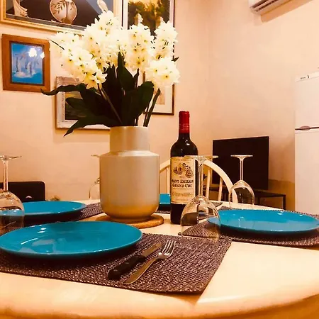 Karavella Vintage Apartment