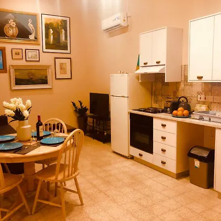 Apartment Karavella Vintage Paphos